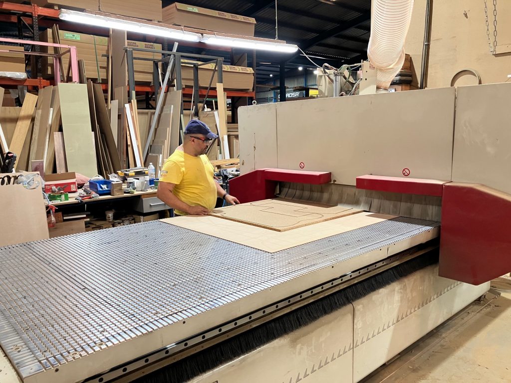 Mecanizado CNC en el taller de Maderas León